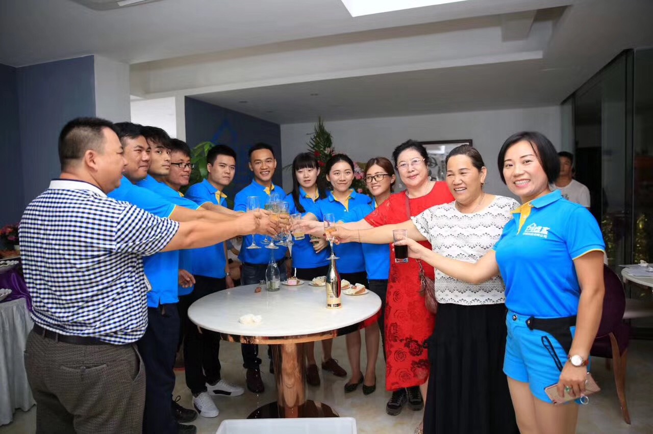 熱烈祝賀創(chuàng)綠家空氣治理海口服務(wù)中心新落成！