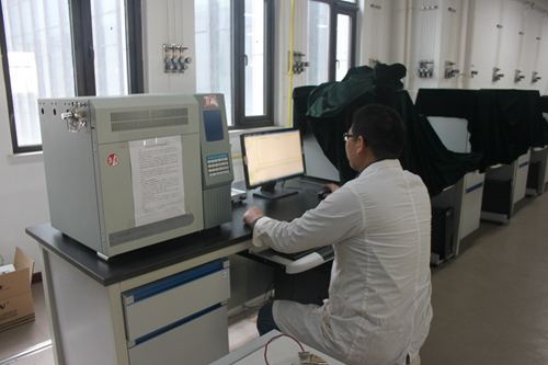 iPhoneX售價999美元，當您心疼并給腎套殼時，甲醛危害也來啦，除甲醛最有效方法您需要了解