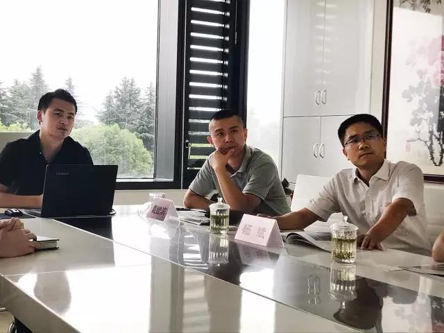 熱烈歡迎湖州市吳興區(qū)領(lǐng)導(dǎo)一行蒞臨創(chuàng)綠家指導(dǎo)！