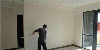 剛開業(yè)四個月的小店關(guān)門歇業(yè)，原因有兩點：一是甲醛超標(biāo)了5倍多，二是老板娘因此流產(chǎn)了……