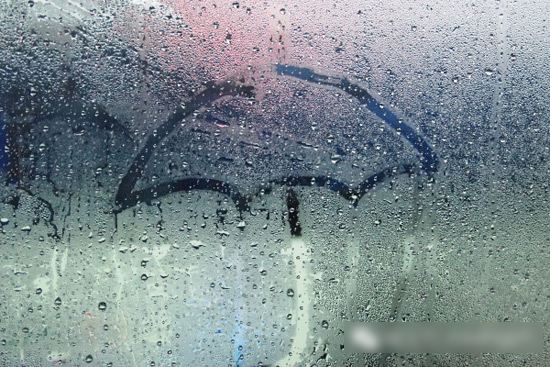 房間潮濕怎么辦！不僅會(huì)發(fā)霉還會(huì)導(dǎo)致甲醛超標(biāo)