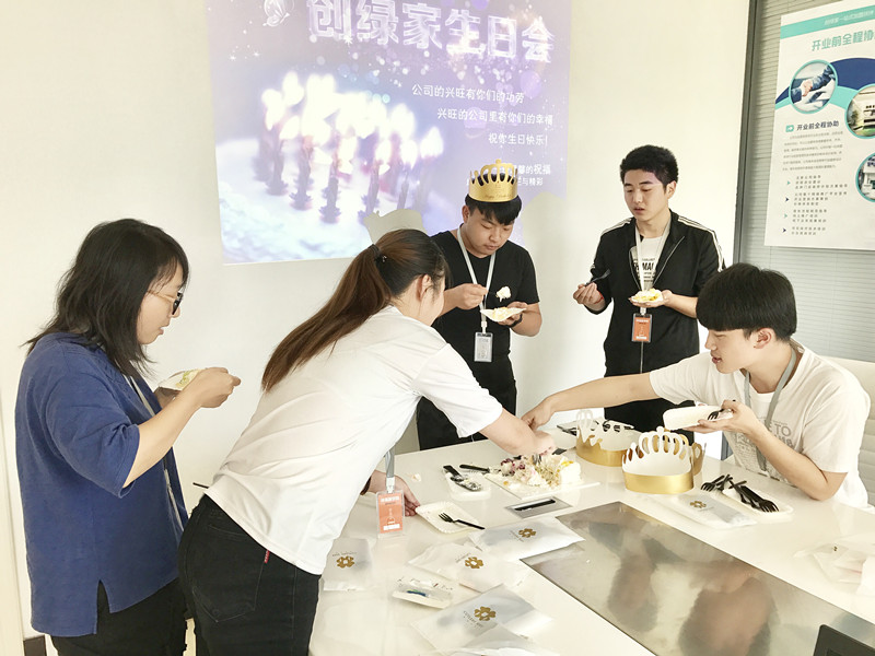 【10月生日會】我們的創(chuàng)綠家溫暖、開心，還有傳承！