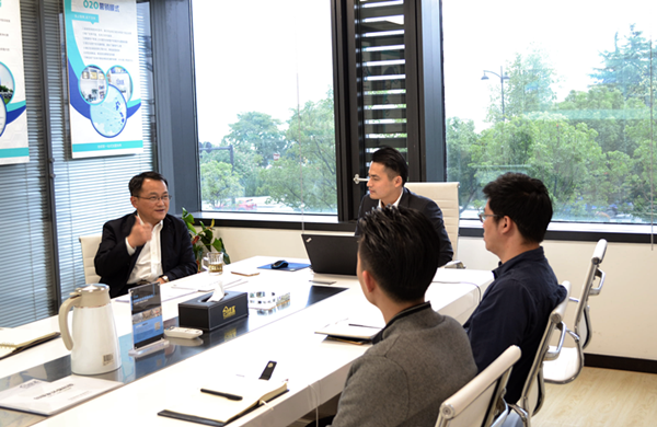 熱烈歡迎中科院賀軍輝教授蒞臨創(chuàng)綠家指導(dǎo)！