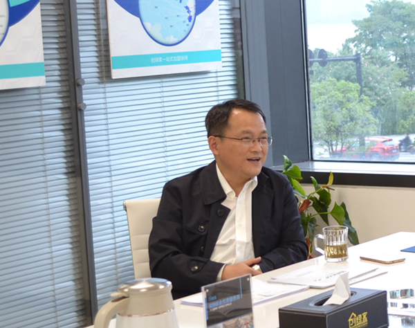 熱烈歡迎中科院賀軍輝教授蒞臨創(chuàng)綠家指導(dǎo)！