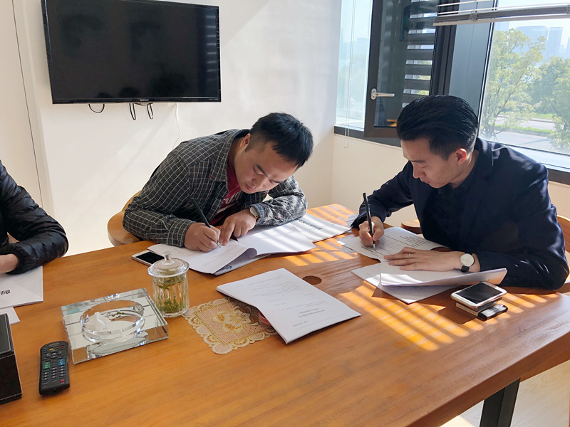 熱烈祝賀徐總簽約創(chuàng)綠家恩施土家族苗族自治州縣級(jí)代理！