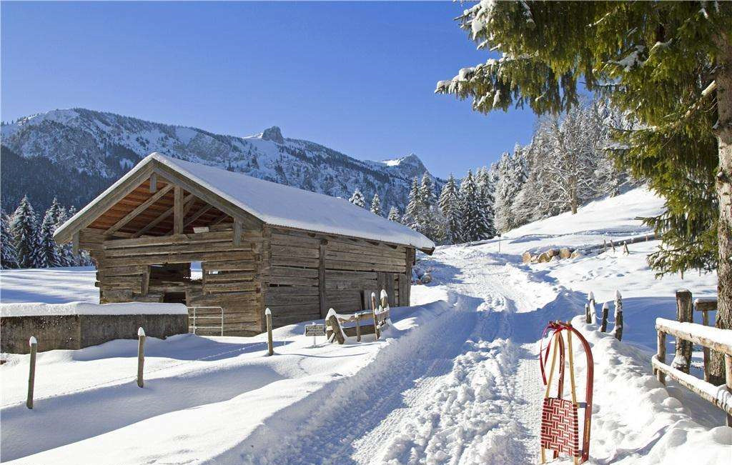 如何解決冬季室內(nèi)和車內(nèi)環(huán)境污染問題的問題呢？