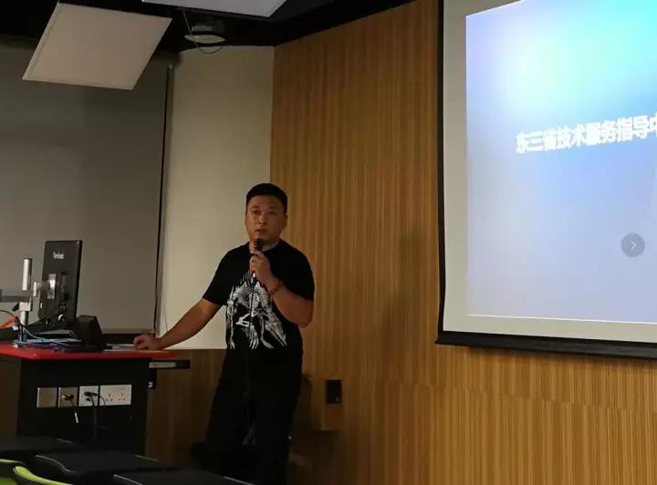 中港室內(nèi)環(huán)境凈化行業(yè)學(xué)術(shù)研討會暨中國室內(nèi)環(huán)境凈化治理專業(yè)委員會香港分會成立一周年紀(jì)念會議圓滿結(jié)束！