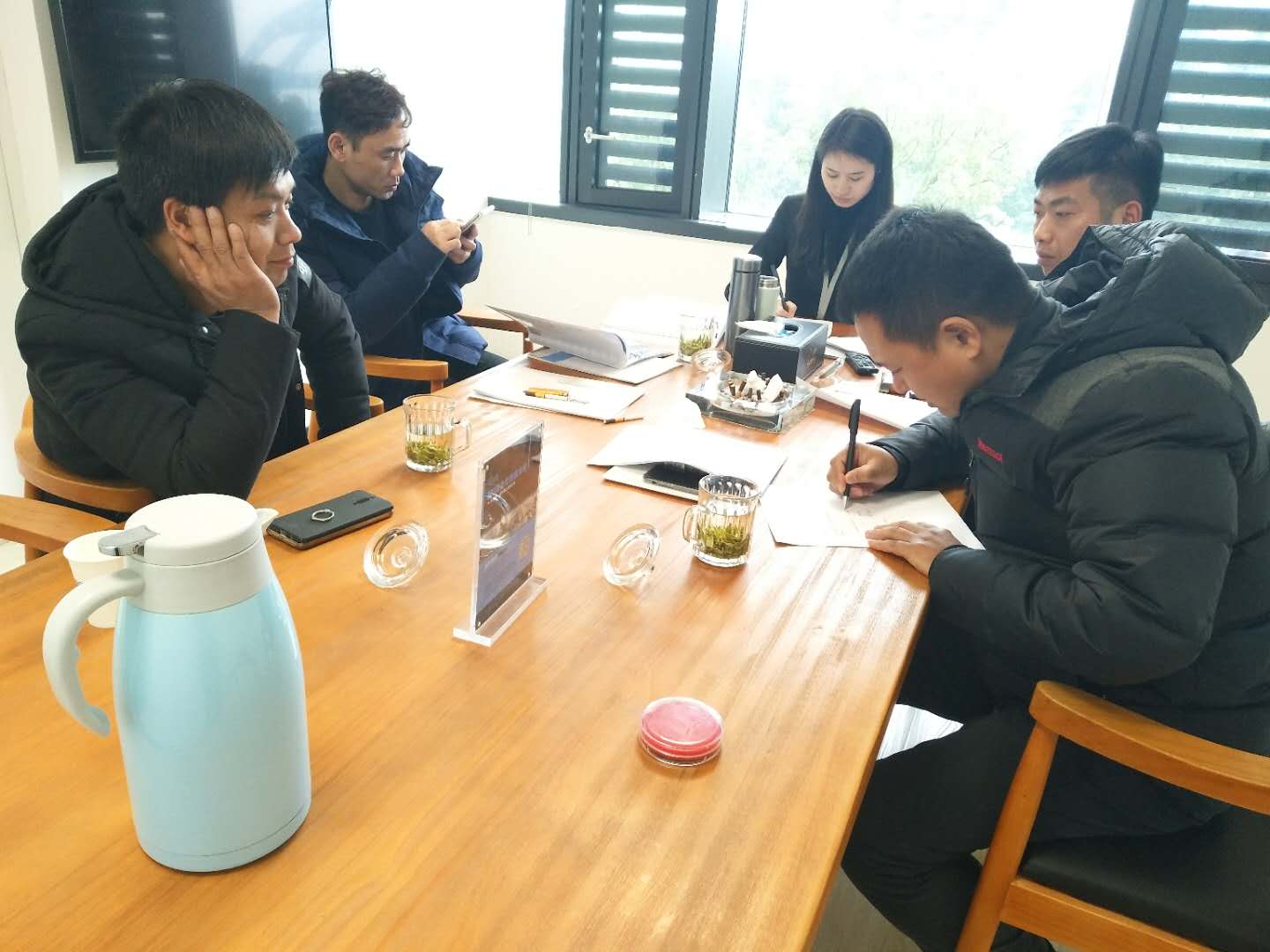 熱烈祝賀姚總、溫總團(tuán)隊(duì)簽約創(chuàng)綠家南京市區(qū)級代理！