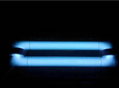 專業(yè)和非專業(yè)有啥區(qū)別？“三無”除甲醛公司致一家三口灼傷眼睛