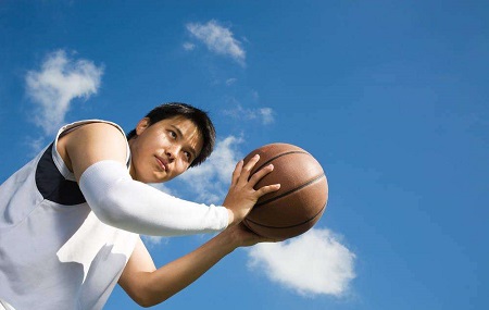 新房裝修后多久可以入?。啃枰兹﹩?？