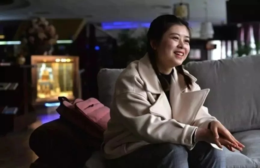 青春是用來奮斗的，除甲醛的青春最美麗！