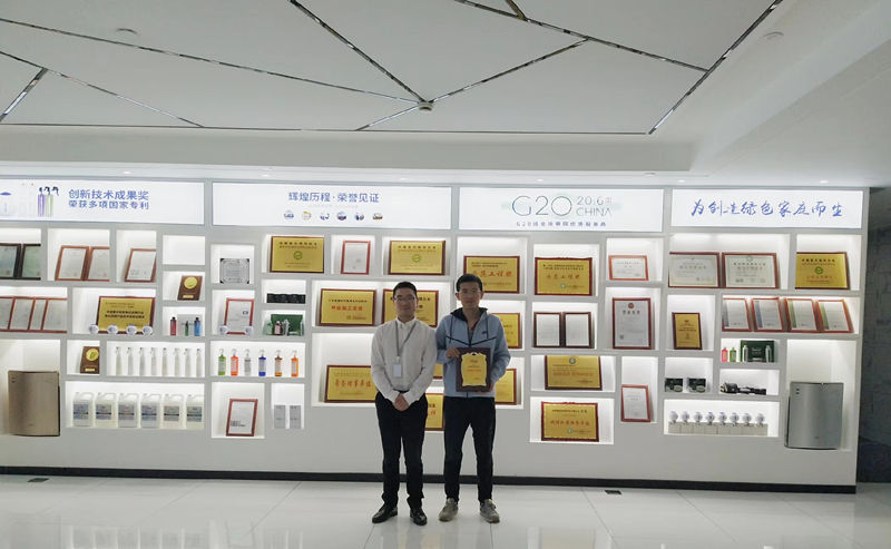 熱烈祝賀曹總簽約創(chuàng)綠家渭南市區(qū)級(jí)代理！