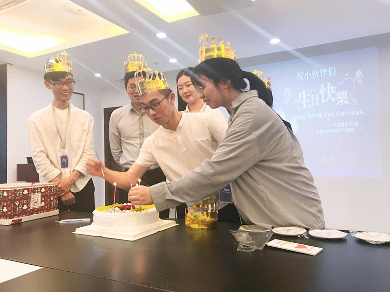 【5月生日會(huì)】這期壽星各個(gè)都可以出C位！