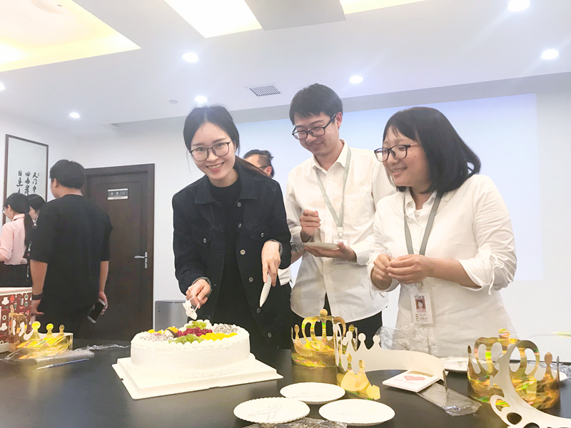 【5月生日會(huì)】這期壽星各個(gè)都可以出C位！