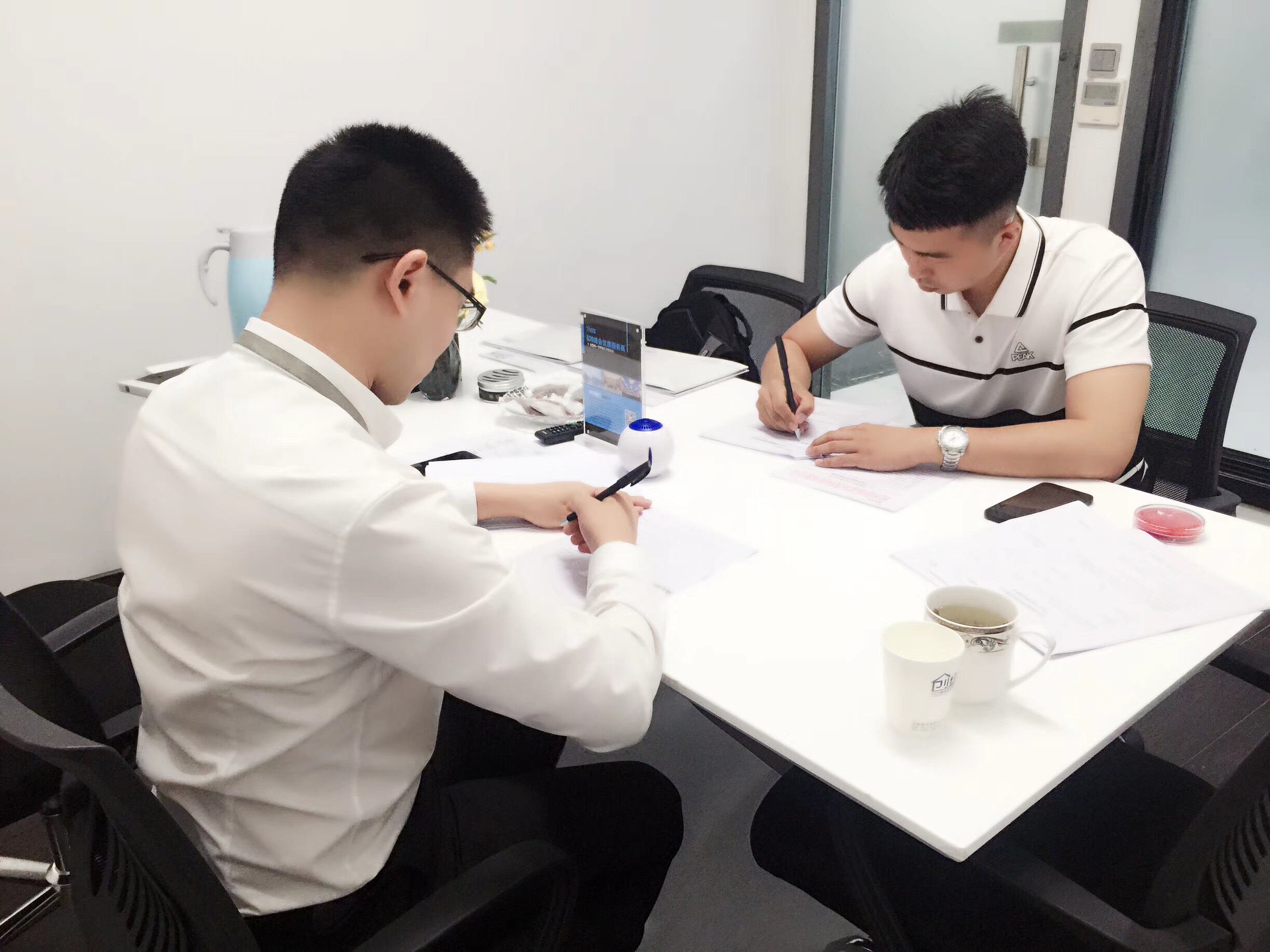 熱烈祝賀王總簽約創(chuàng)綠家煙臺市區(qū)級代理！