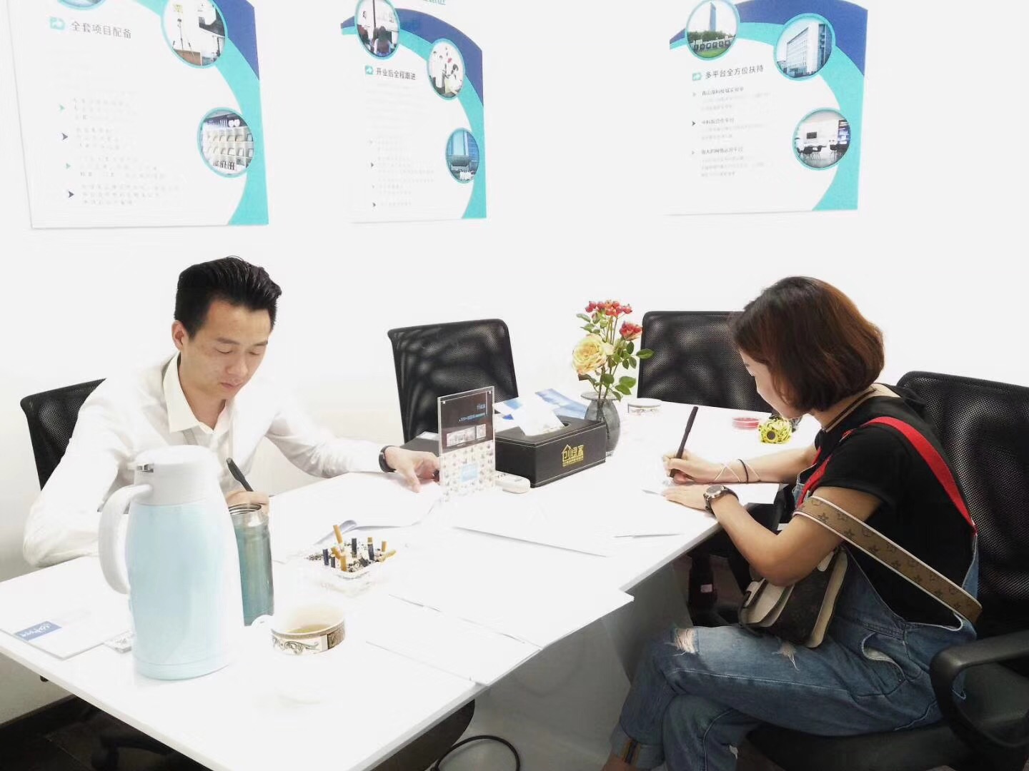 熱烈祝賀向總簽約創(chuàng)綠家懷化市區(qū)級代理！