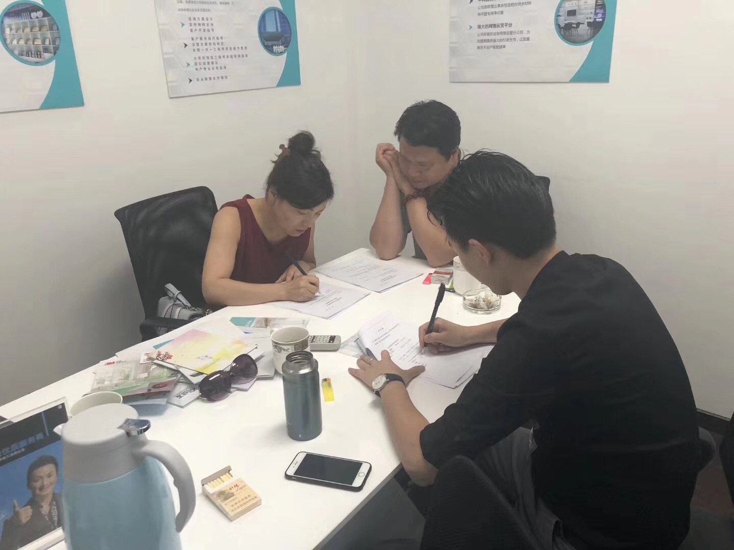 熱烈祝賀趙總團(tuán)隊(duì)簽約創(chuàng)綠家上海市區(qū)級代理！