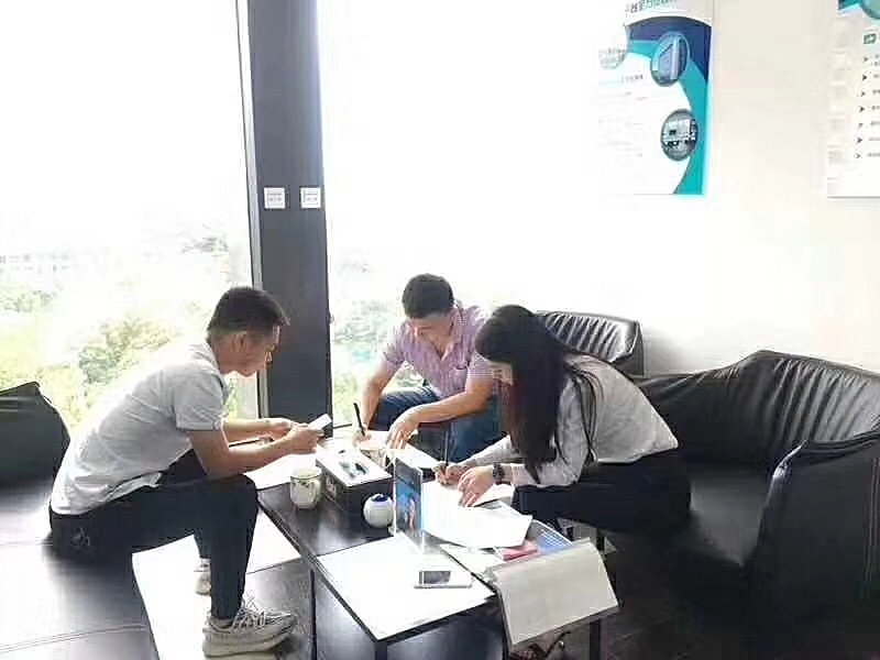 熱烈祝賀盛總、方總簽約創(chuàng)綠家臺(tái)州市區(qū)級(jí)代理！