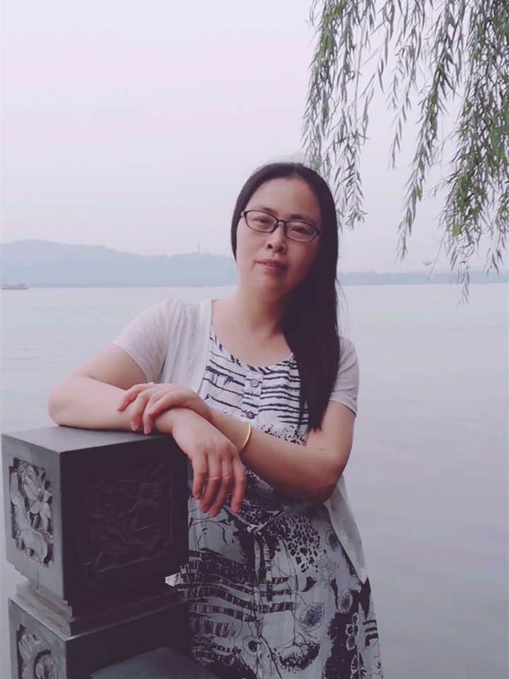 【7月生日會(huì)】喂——請(qǐng)問(wèn)你是在網(wǎng)紅公司上班嗎？