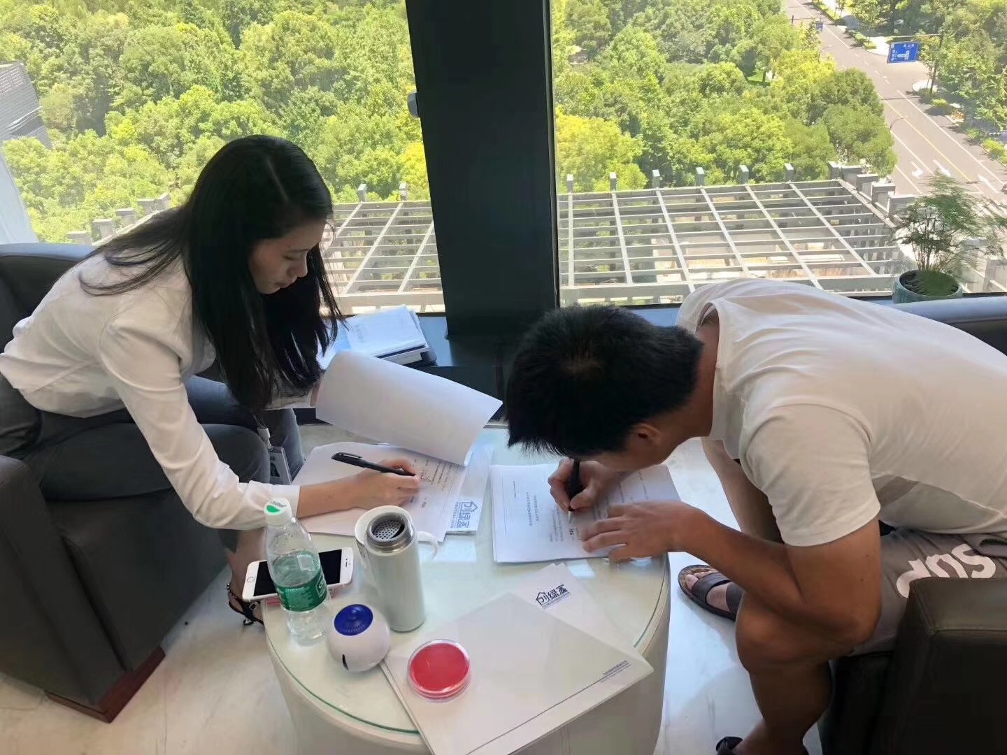 熱烈祝賀廖總簽約創(chuàng)綠家郴州市縣級(jí)代理！