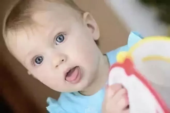 4歲男孩和媽媽辦“婚禮”，真相令人淚崩！