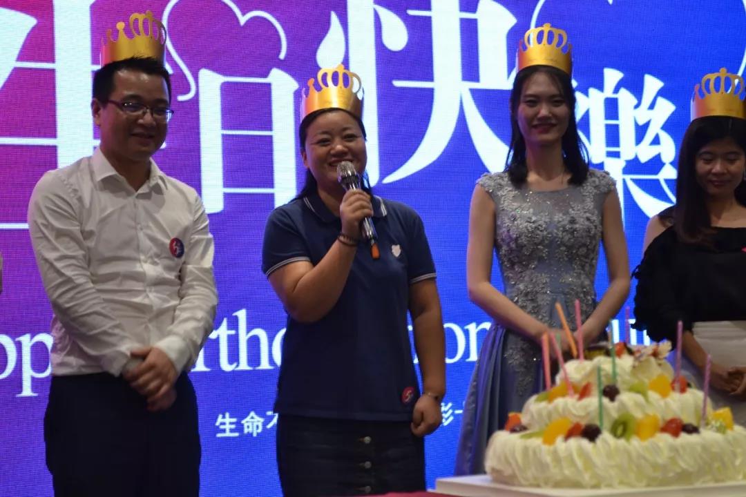 創(chuàng)綠家環(huán)保2018年中工作會(huì)議暨5周年慶典圓滿結(jié)束！