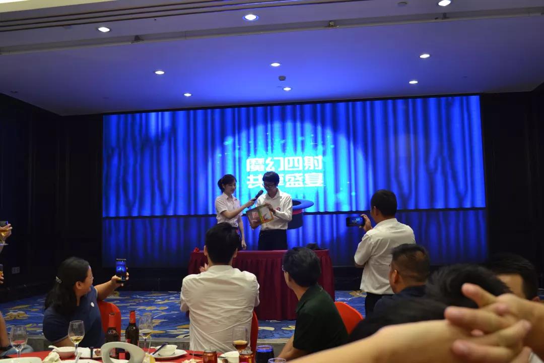 創(chuàng)綠家環(huán)保2018年中工作會(huì)議暨5周年慶典圓滿結(jié)束！