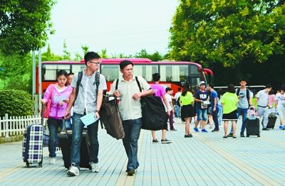 給家人***的禮物，不止是陪伴，還有室內(nèi)空氣健康！