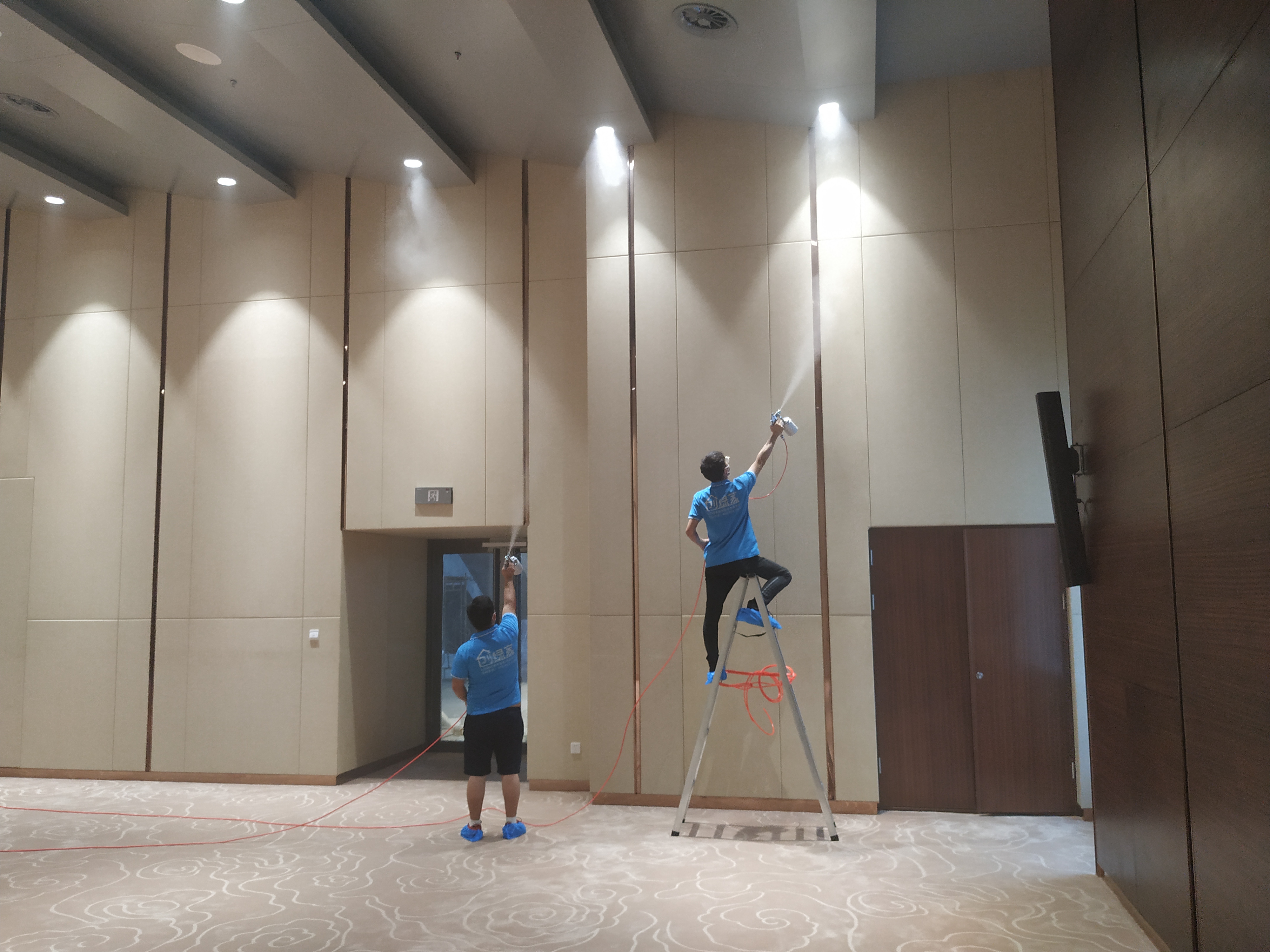 創(chuàng)綠家環(huán)保助力石家莊國際會展中心成為中國***“綠色三星”會展中心！