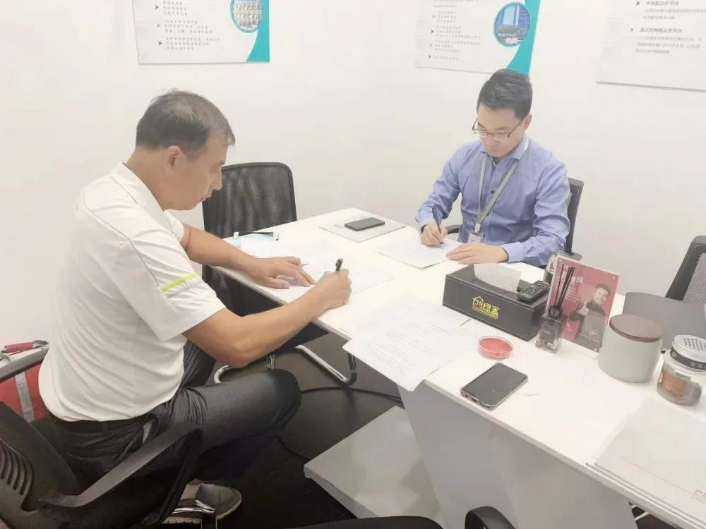 熱烈祝賀肖總簽約創(chuàng)綠家山東省濰坊市區(qū)級代理！