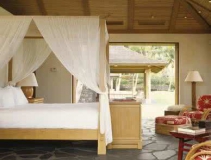 客廳打造出熱帶風格，卻帶來更嚴重的裝修污染