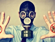 新房室內(nèi)除甲醛 “開窗通風”還是用光觸媒？