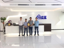 熱烈祝賀楊總、吳總、甘總簽約創(chuàng)綠家長(zhǎng)沙市區(qū)級(jí)代理！