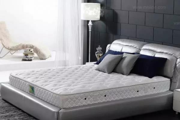 環(huán)保產(chǎn)品一定都環(huán)保？不存在的，環(huán)保床墊又出事兒了！