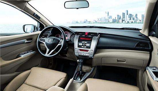 找一家除甲醛公司進(jìn)行甲醛治理吧，這樣就不怕暴曬了！